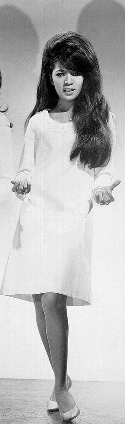 Estelle Bennett
